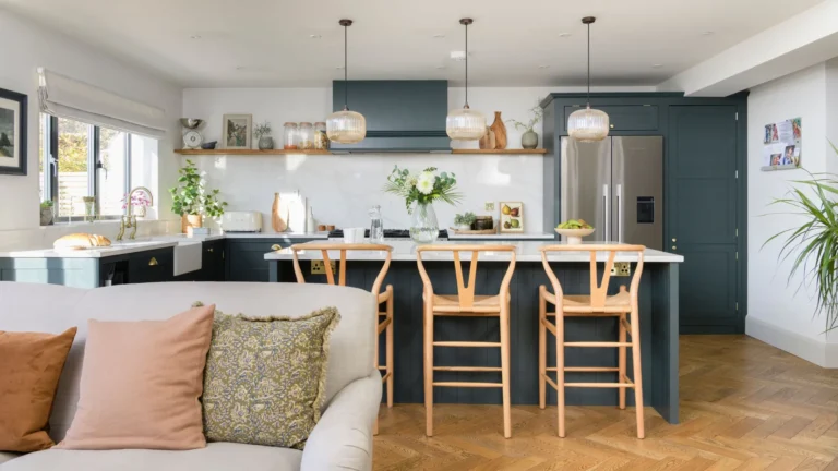 Premium Kitchen Storage Ideas for Cleaner Cooking Zones
