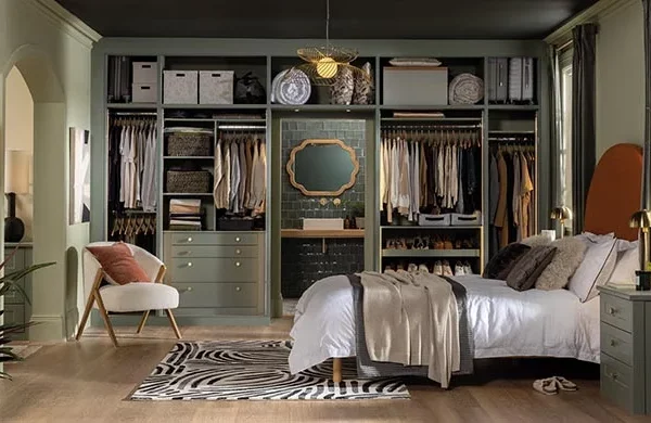 Practical Bedroom Organization Tips for Peaceful Mornings